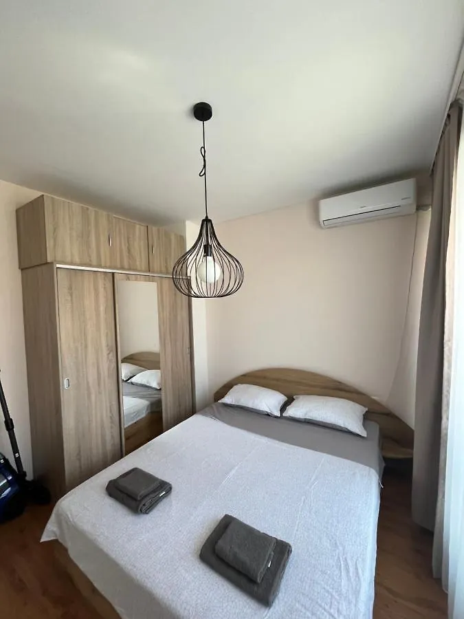Apartment Happy Holiday 2 Burgas