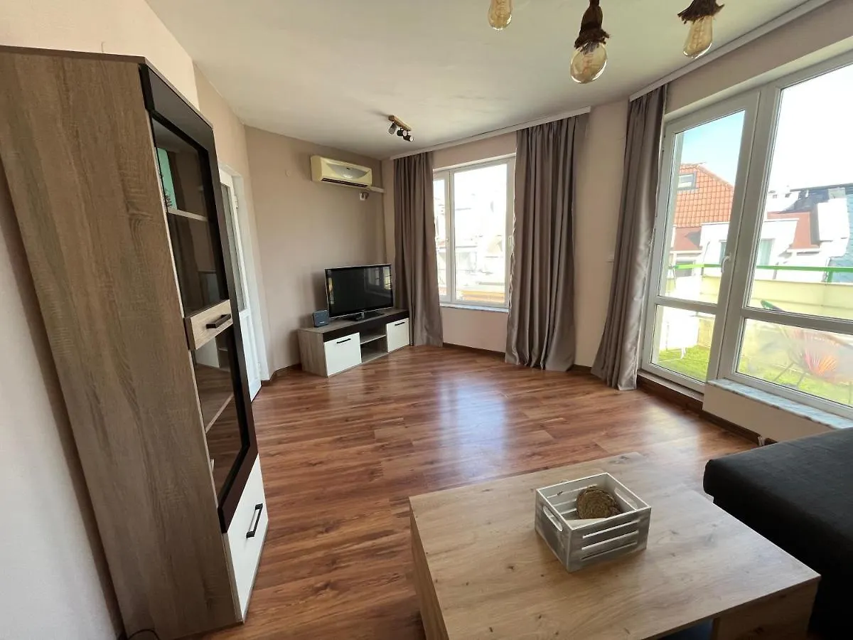 Apartment Happy Holiday 2 Burgas